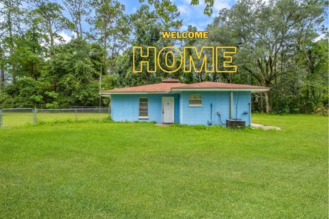 Photo of 7674 Christy Cary Lane, Tallahassee, FL 32304 (MLS # 389486)