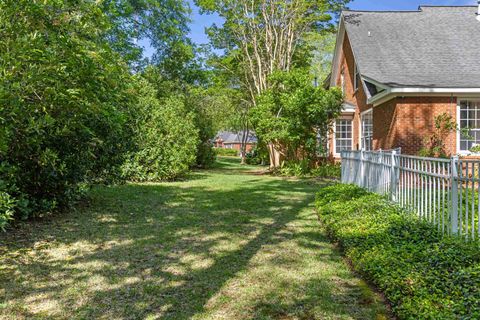 Tiny photo for 2025 Herb Court, Tallahassee, FL 32312 (MLS # 398383)