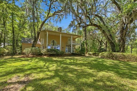 Tiny photo for 10945 Luna Point Road, Tallahassee, FL 32312 (MLS # 398879)