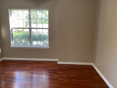 Tiny photo for 2043 Rob Way, Tallahassee, FL 32303 (MLS # 395525)
