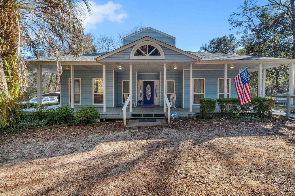 Photo of 6830 Skyrock Lane, Tallahassee, FL 32311 (MLS # 395923)