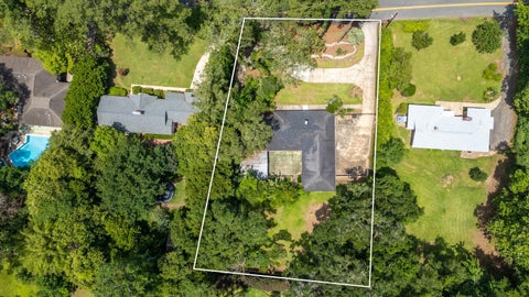 Tiny photo for 1463 Marion Avenue, Tallahassee, FL 32303 (MLS # 400873)