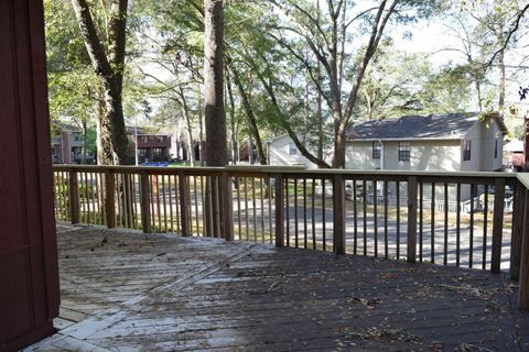 Tiny photo for 815 Timbers Court, Tallahassee, FL 32304 (MLS # 397082)
