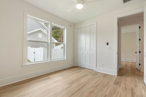 Tiny photo for 1632 San Damian Road, Tallahassee, FL 32303 (MLS # 394984)