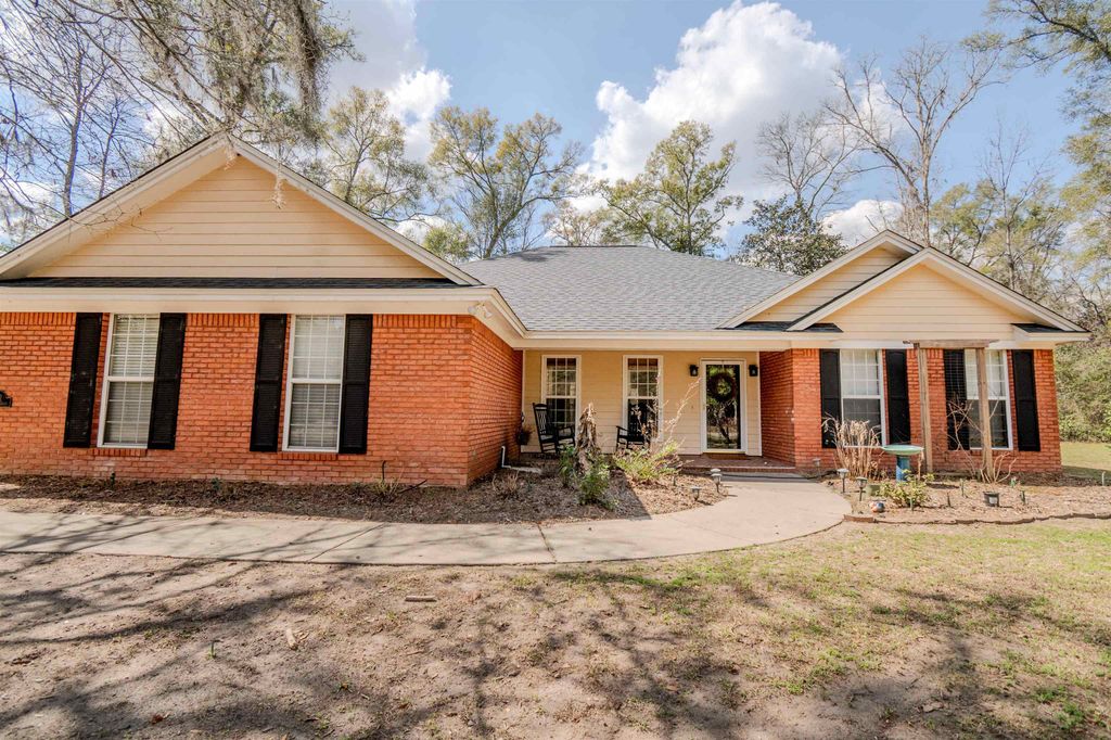 Photo of 1991 Buckfield Drive, Tallahassee, FL 32317 (MLS # 397127)