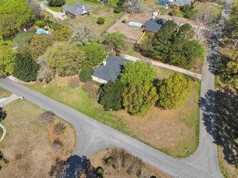 Tiny photo for 3660 Letitia Lane, Tallahassee, FL 32312 (MLS # 397507)