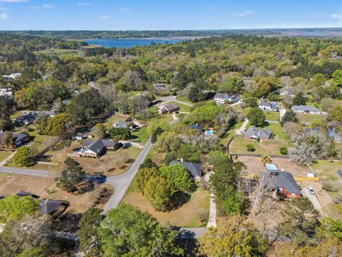 Tiny photo for 3660 Letitia Lane, Tallahassee, FL 32312 (MLS # 397507)