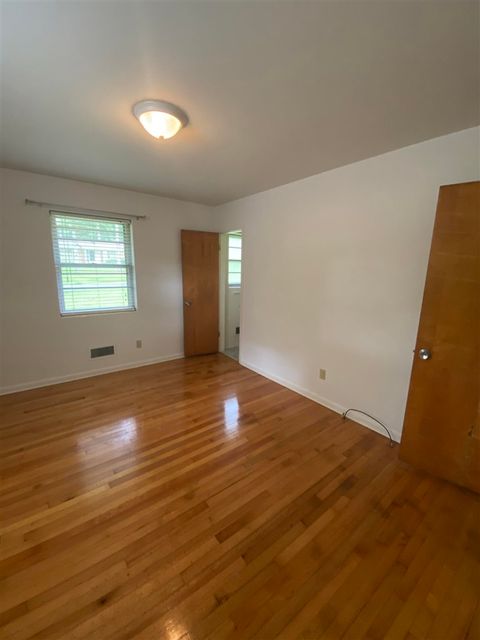 Tiny photo for 1006 IVANHOE RD, Tallahassee, FL 32312 (MLS # 399492)