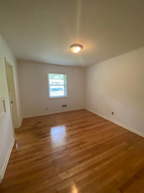Tiny photo for 1006 IVANHOE RD, Tallahassee, FL 32312 (MLS # 399492)