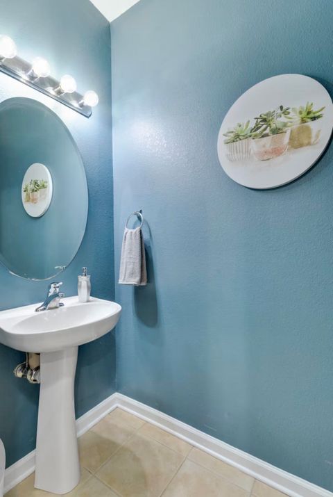 Tiny photo for 1320 Hendrix Road, Tallahassee, FL 32301 (MLS # 394204)