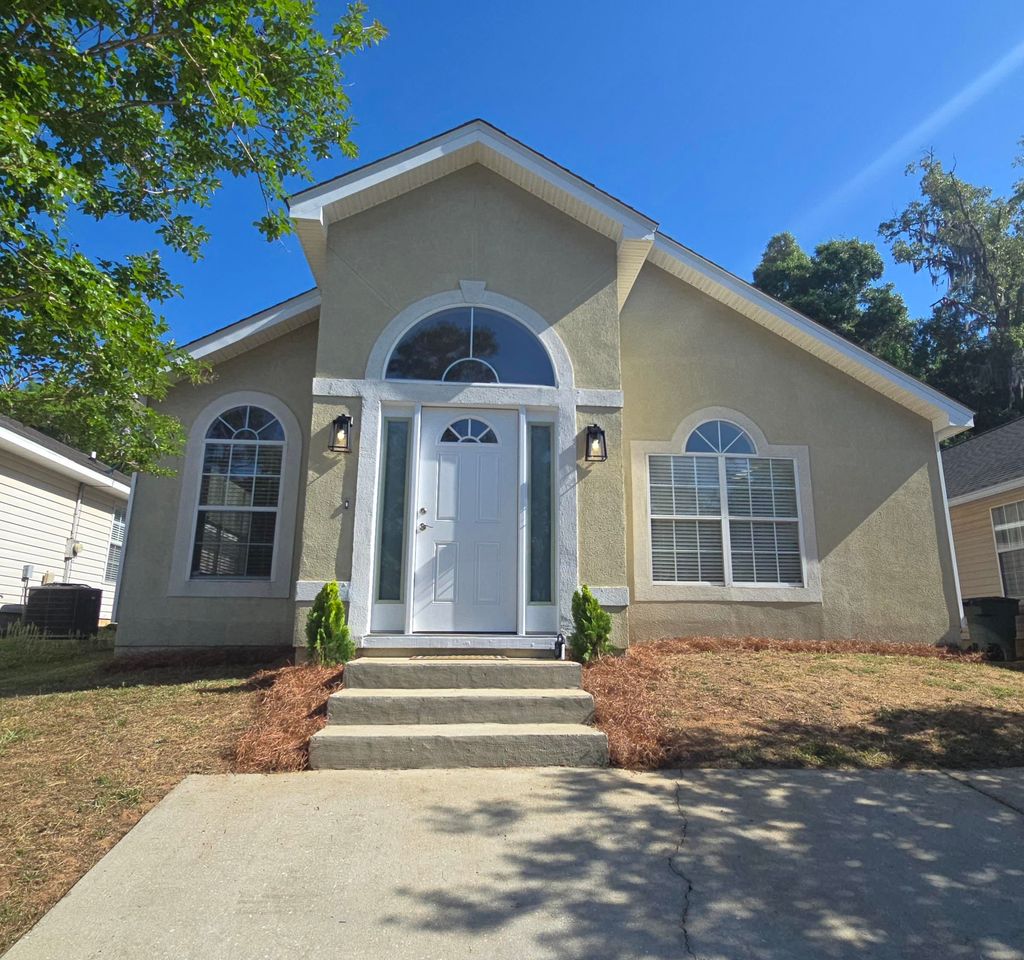 Photo of 2956 VIKING Way, Tallahassee, FL 32308 (MLS # 399092)