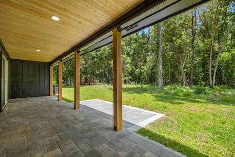 Tiny photo for 422 Waverly Road, Tallahassee, FL 32312 (MLS # 401144)