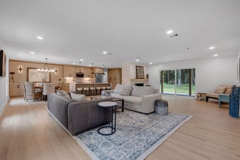 Tiny photo for 422 Waverly Road, Tallahassee, FL 32312 (MLS # 401144)