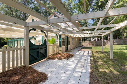 Tiny photo for 9368 Buck Haven Trail, Tallahassee, FL 32312 (MLS # 401918)