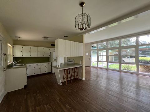 Tiny photo for 2002 Chowkeebin Nene, Tallahassee, FL 32301 (MLS # 392825)