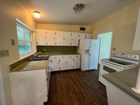 Tiny photo for 2002 Chowkeebin Nene, Tallahassee, FL 32301 (MLS # 392825)