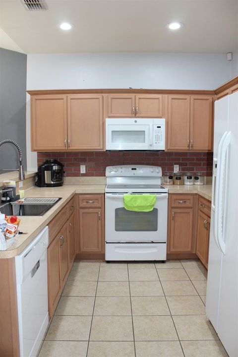 Tiny photo for 682 Brooke Hampton Drive, Tallahassee, FL 32311 (MLS # 390904)