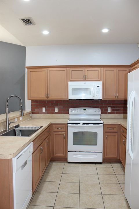 Tiny photo for 682 Brooke Hampton Drive, Tallahassee, FL 32311 (MLS # 390904)