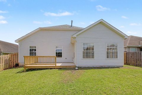 Tiny photo for 227 Nabb Road, Tallahassee, FL 32317 (MLS # 402900)