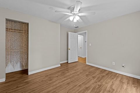 Tiny photo for 24133 Lanier Street, Tallahassee, FL 32310 (MLS # 393862)