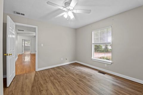 Tiny photo for 24133 Lanier Street, Tallahassee, FL 32310 (MLS # 393862)