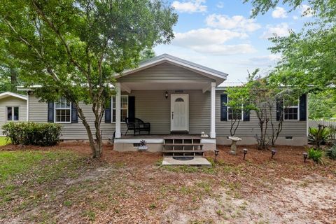 Tiny photo for 24133 Lanier Street, Tallahassee, FL 32310 (MLS # 393862)