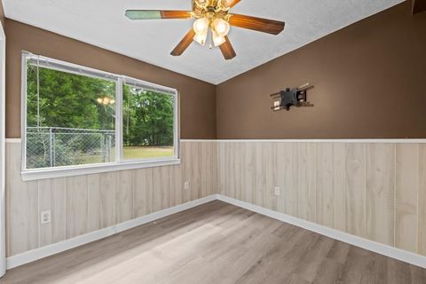 Tiny photo for 24133 Lanier Street, Tallahassee, FL 32310 (MLS # 393862)