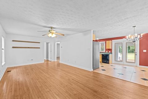 Tiny photo for 24133 Lanier Street, Tallahassee, FL 32310 (MLS # 393862)