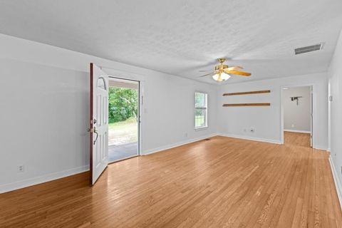 Tiny photo for 24133 Lanier Street, Tallahassee, FL 32310 (MLS # 393862)