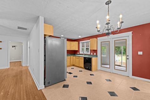 Tiny photo for 24133 Lanier Street, Tallahassee, FL 32310 (MLS # 393862)