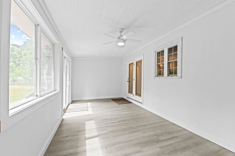 Tiny photo for 24133 Lanier Street, Tallahassee, FL 32310 (MLS # 393862)