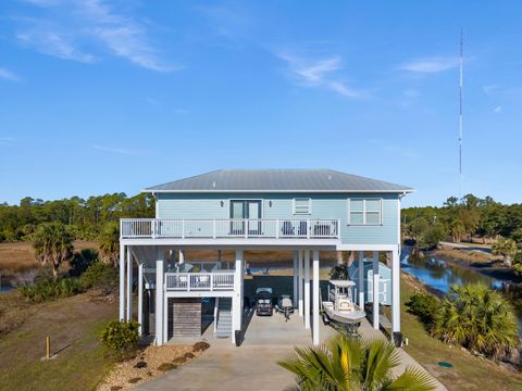 A home in Crawfordville