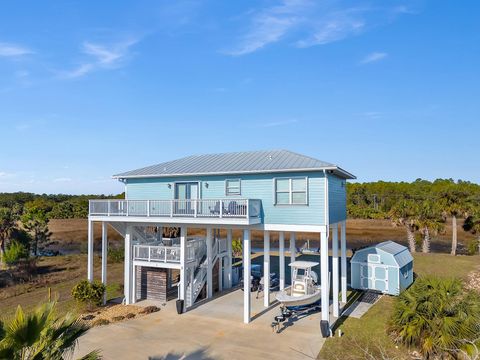 A home in Crawfordville