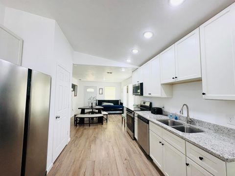 Tiny photo for 2762 ROBERTS Avenue, Tallahassee, FL 32310 (MLS # 397675)
