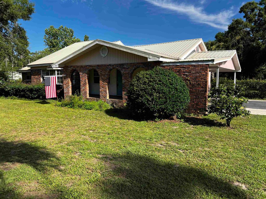 Photo of 139 Center Street, Perry, FL 32348 (MLS # 396592)