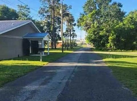 Tiny photo for 5363 Florida Street, Graceville, FL 32440 (MLS # 401904)
