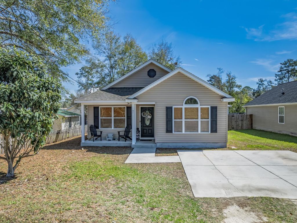 Photo of 51 Ted Lott Lane, Crawfordville, FL 32327 (MLS # 397495)