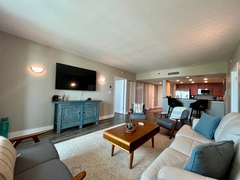 Tiny photo for 300 S DUVAL Street #1705, Tallahassee, FL 32301 (MLS # 398683)