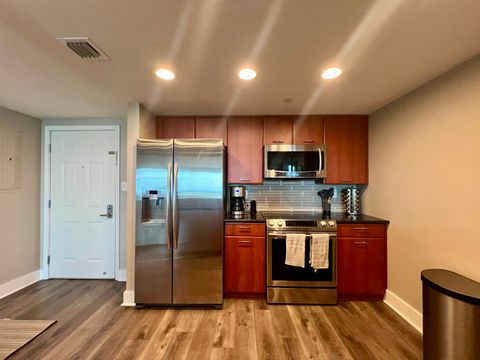 Tiny photo for 300 S DUVAL Street #1705, Tallahassee, FL 32301 (MLS # 398683)