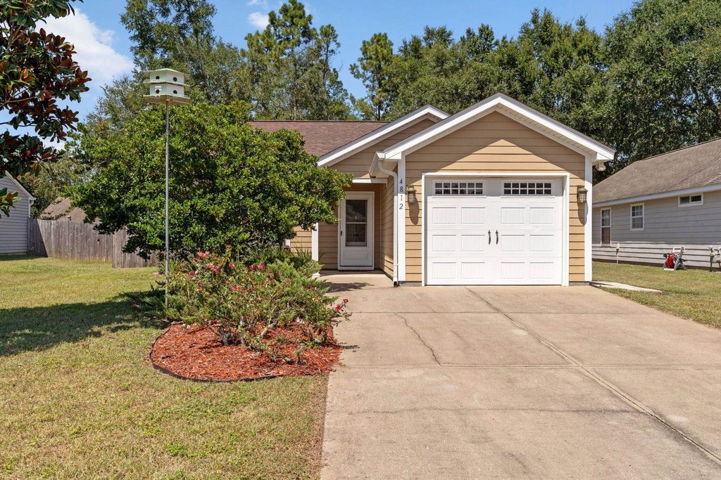 Photo of 4812 Sampler Drive, Tallahassee, FL 32303 (MLS # 392128)