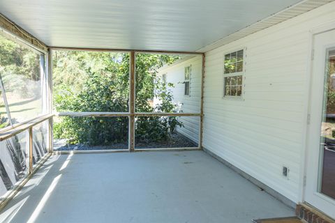 A home in Crawfordville