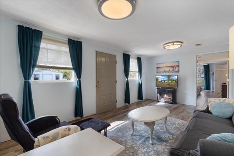 Tiny photo for 2956 SEA OAKS Loop, Perry, FL 32348 (MLS # 398135)