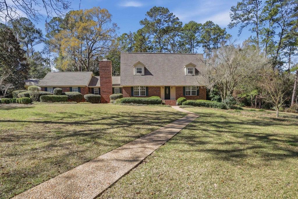 Photo of 3505 Cedar Lane Drive, Tallahassee, FL 32312 (MLS # 398191)