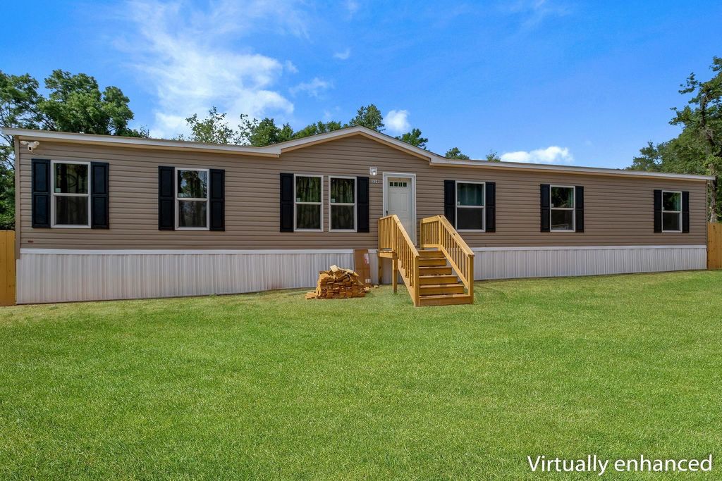 Photo of 119 Crestwood Drive, Crawfordville, FL 32327 (MLS # 400230)