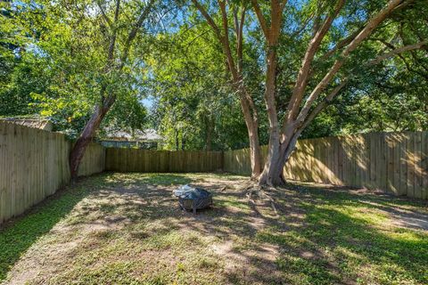 Tiny photo for 1881 Gina Drive, Tallahassee, FL 32303 (MLS # 401745)