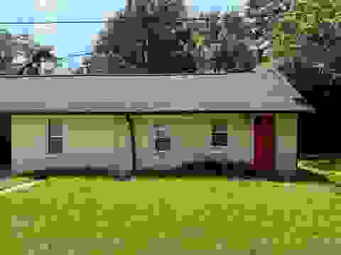 Tiny photo for 1316 Aintree Lane, Tallahassee, FL 32303 (MLS # 402642)