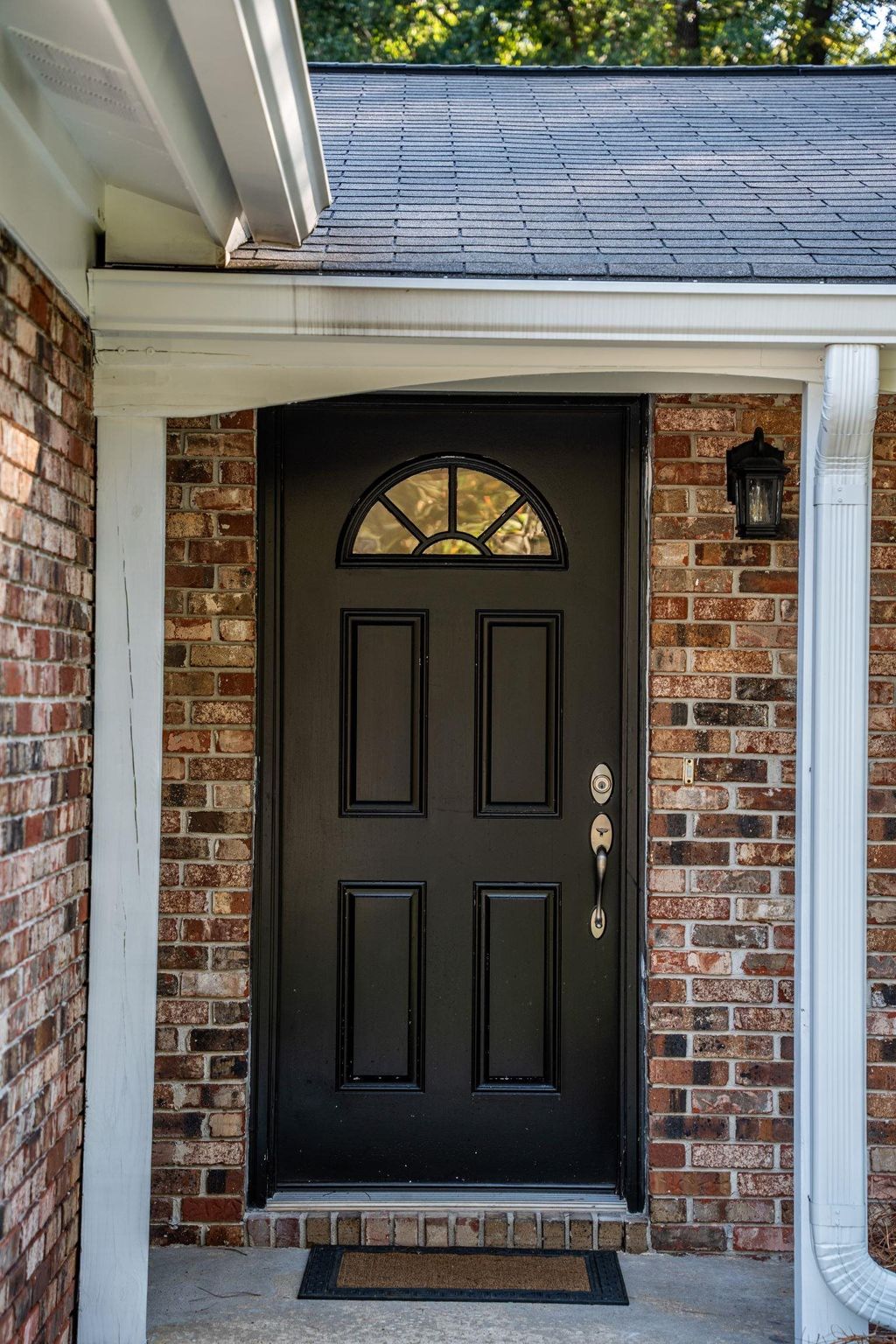 Photo of 3201 Nautilus Circle, Tallahassee, FL 32312 (MLS # 392598)