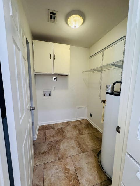 Tiny photo for 158 DAWN LAUREN Lane, Tallahassee, FL 32301 (MLS # 400396)