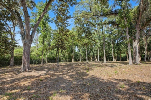 Tiny photo for 2192 Thirlestane Road, Tallahassee, FL 32309 (MLS # 394772)