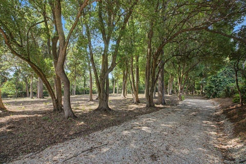Tiny photo for 2192 Thirlestane Road, Tallahassee, FL 32309 (MLS # 394772)